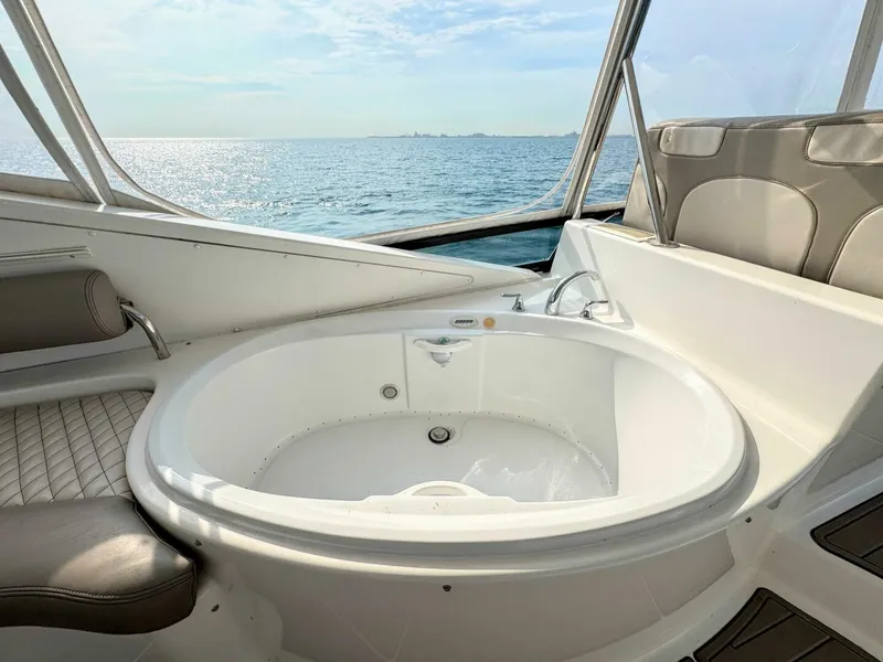 Slide: The Image of Neptunus 62 Flybridge 2005 - 33