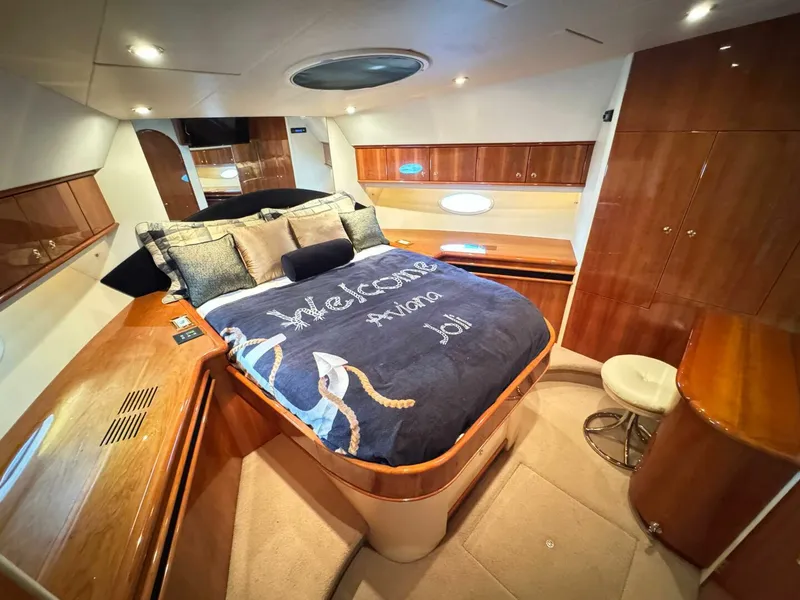 Slide: The Image of Neptunus 62 Flybridge 2005 - 49