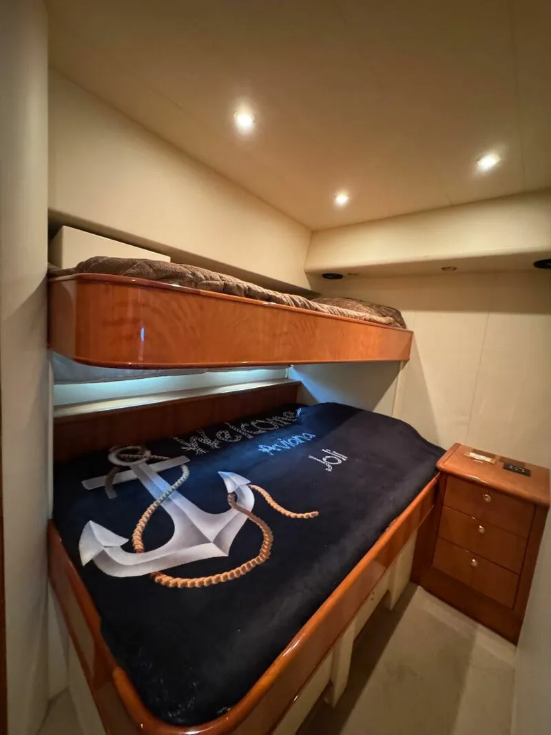 Slide: The Image of Neptunus 62 Flybridge 2005 - 50