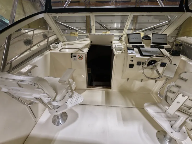 Slide: The Image of Carolina 28 Express 2006 - 25