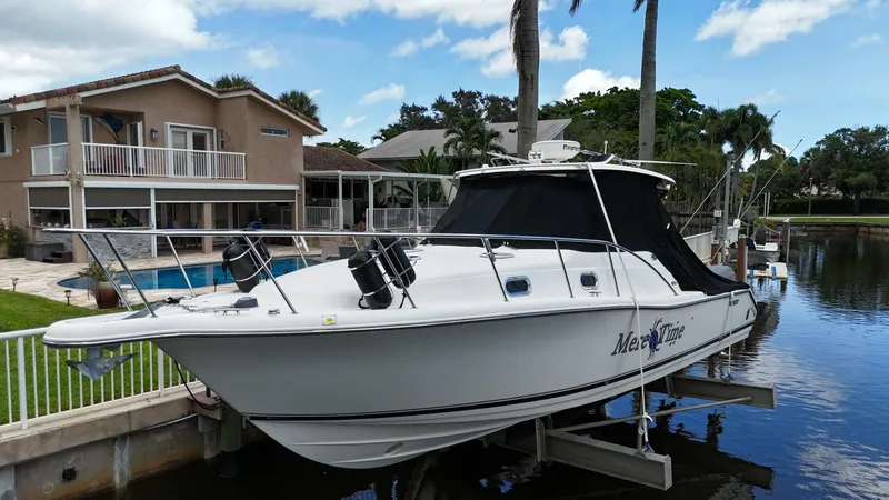 Slide: The Image of Pursuit 335 Offshore 2007 - 4
