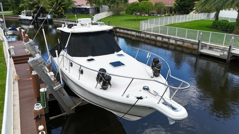 Slide: The Image of Pursuit 335 Offshore 2007 - 7