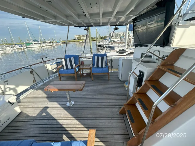 Slide: The Image of DeFever Offshore Cruiser 1989 - 35