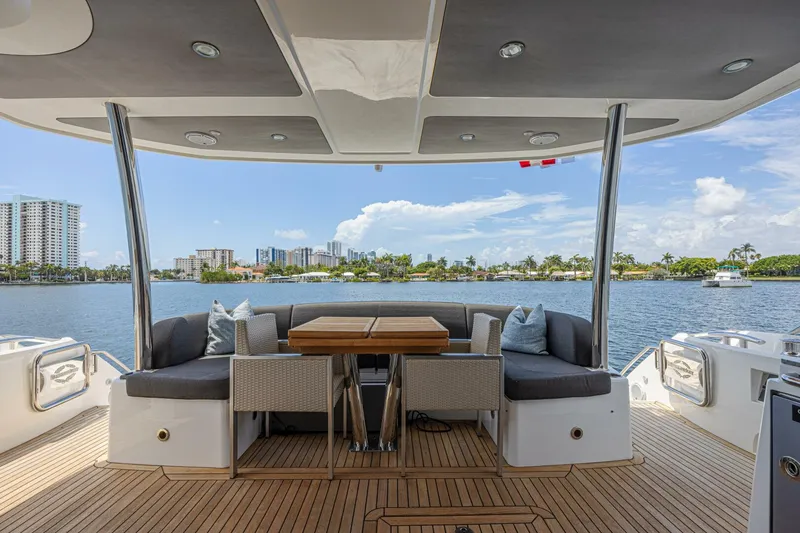 Slide: The Image of Sunseeker 75 Yacht 2017 - 15