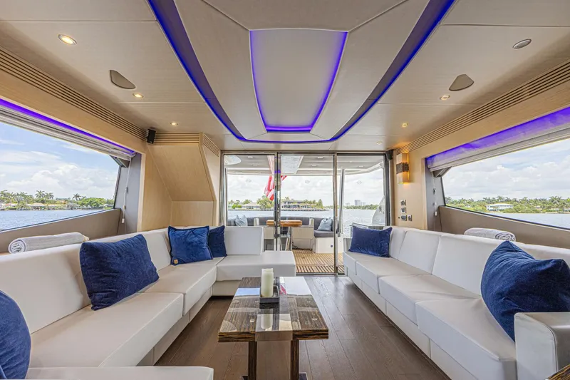 Slide: The Image of Sunseeker 75 Yacht 2017 - 28