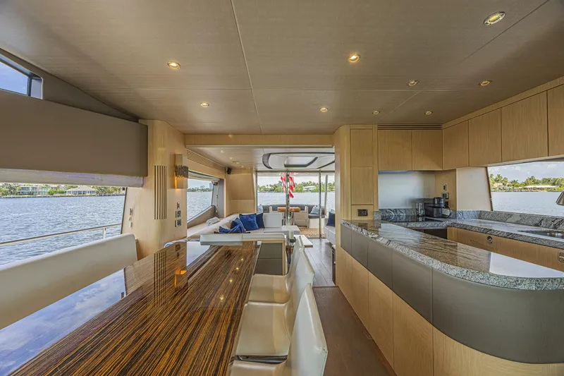 Slide: The Image of Sunseeker 75 Yacht 2017 - 32