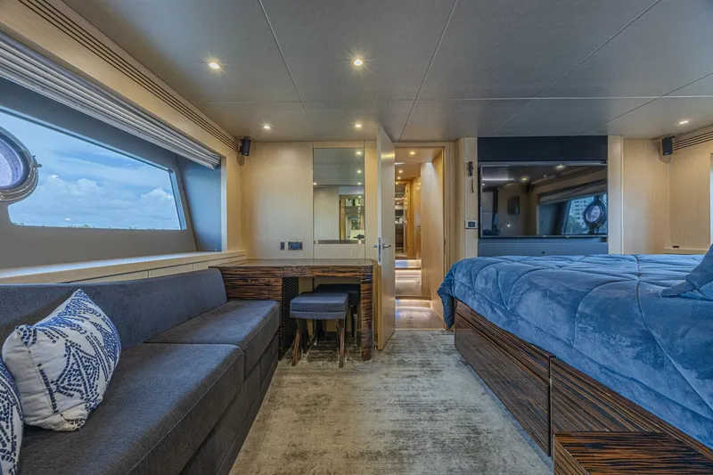 Slide: The Image of Sunseeker 75 Yacht 2017 - 43