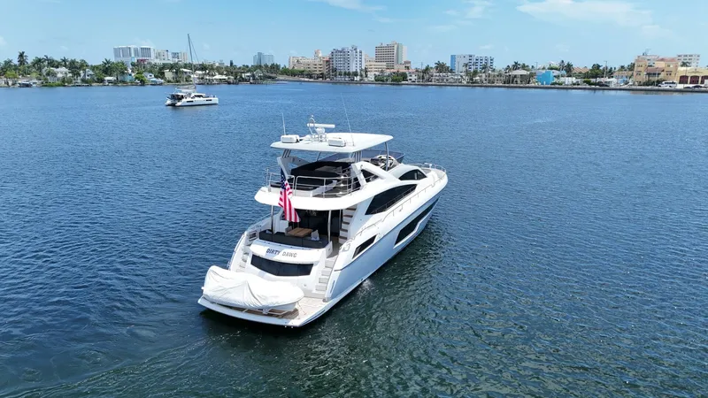 Slide: The Image of Sunseeker 75 Yacht 2017 - 7