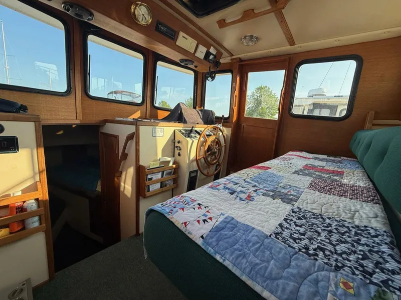 Slide: The Image of Nordic Trawler 1998 - 5