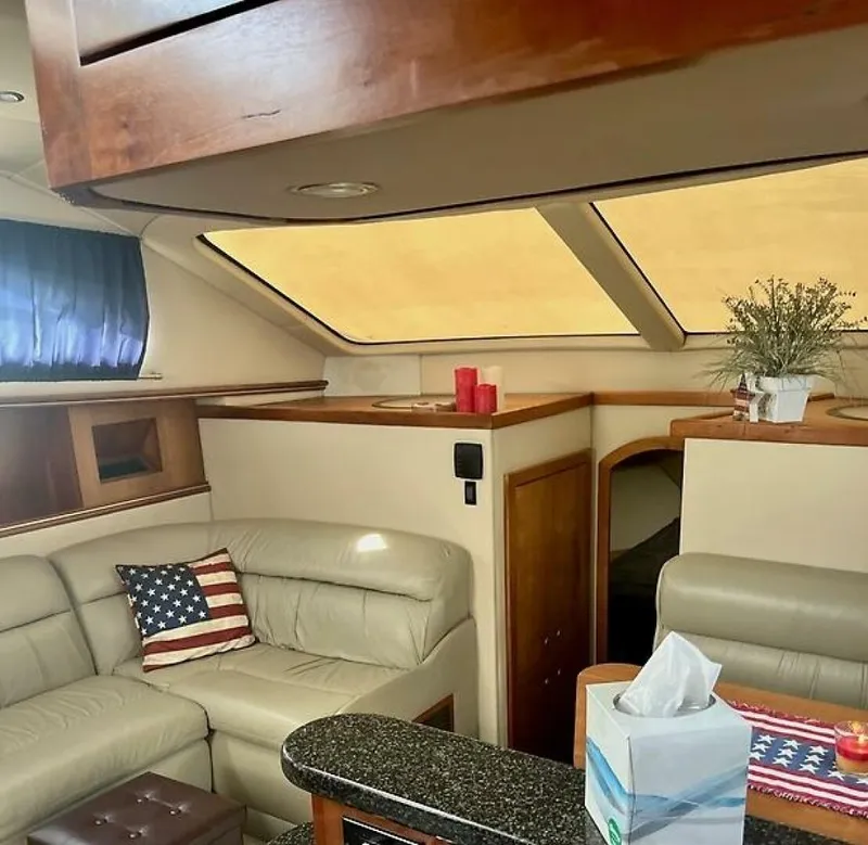 Slide: The Image of Cruisers 405 Express Motoryacht 2004 - 12