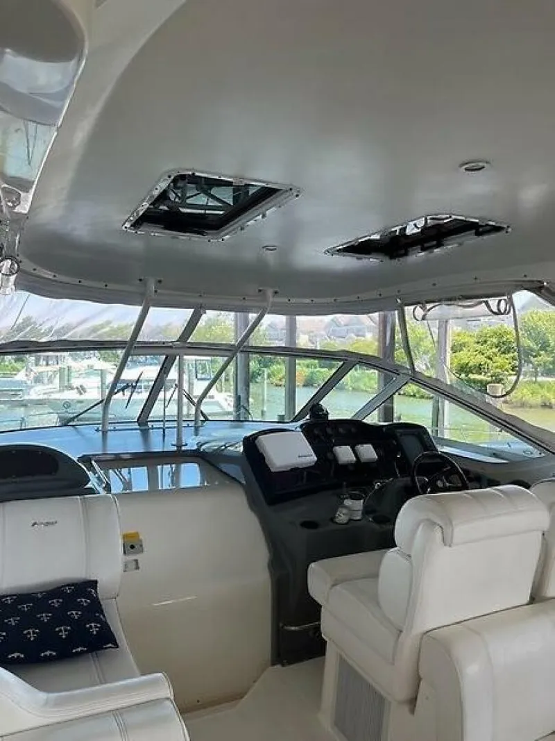Slide: The Image of Cruisers 405 Express Motoryacht 2004 - 4