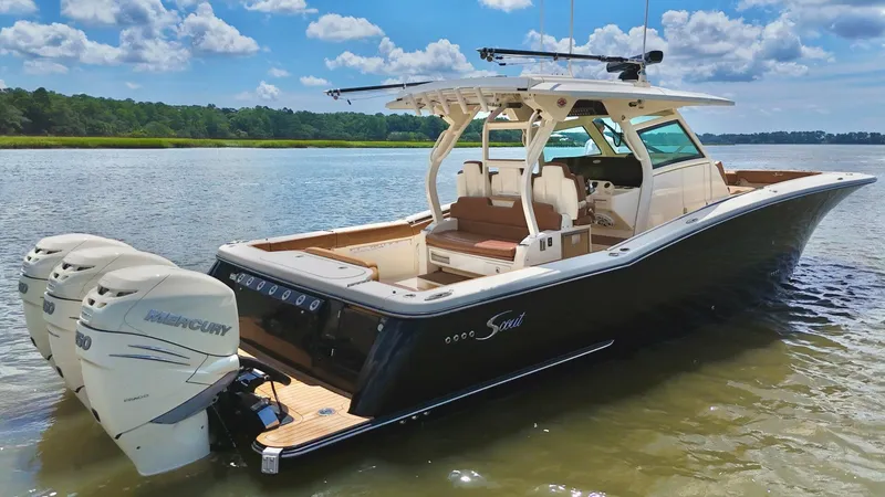 Slide: The Image of Scout 380 LXF 2020 - 114