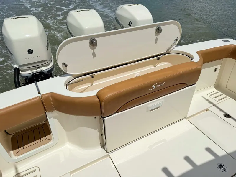 Slide: The Image of Scout 380 LXF 2020 - 60