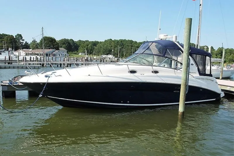 Slide: The Image of Sea Ray 320 Sundancer 2004 - 4