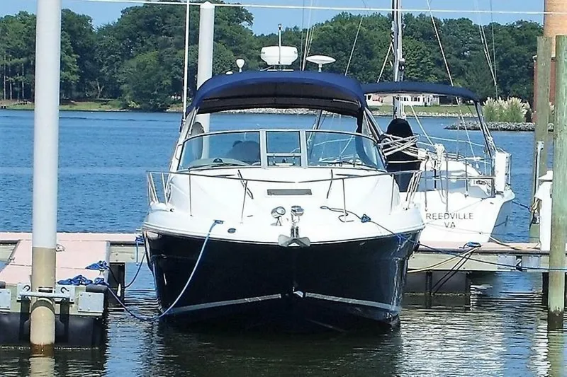 Slide: The Image of Sea Ray 320 Sundancer 2004 - 5