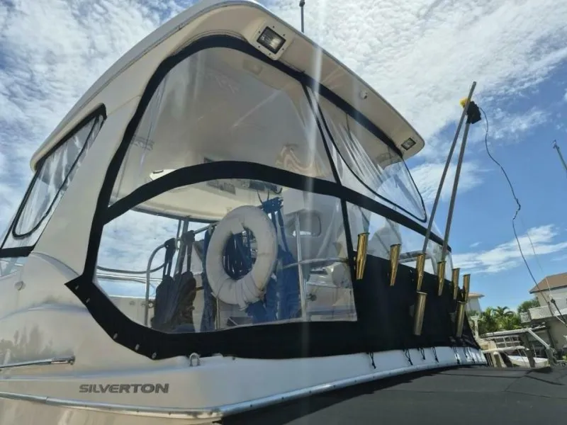 Slide: The Image of Silverton 38 Convertible 2002 - 6