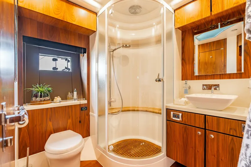 Slide: The Image of Fairline 2013 - 17