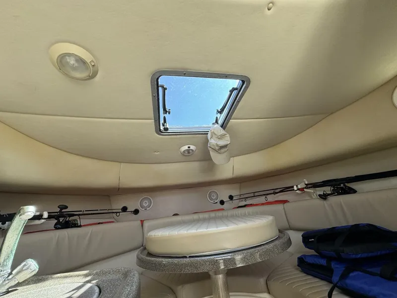 Slide: The Image of Boston Whaler 28 Conquest 1999 - 27