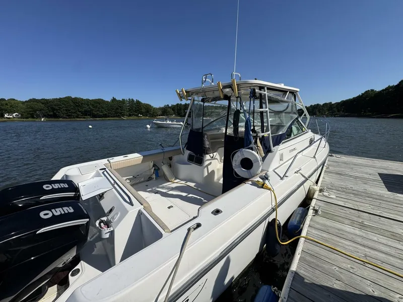 Slide: The Image of Boston Whaler 28 Conquest 1999 - 7