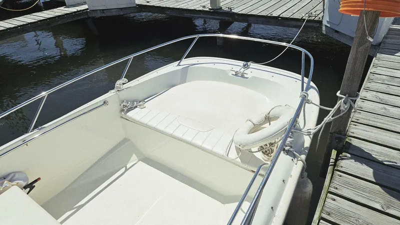 Slide: The Image of Boston Whaler 17 Super Sport 2012 - 2