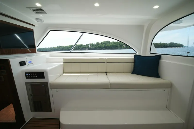Slide: The Image of Viking 46 Billfish 2025 - 45