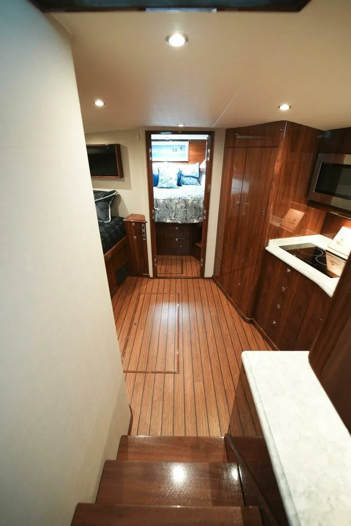 Slide: The Image of Viking 46 Billfish 2025 - 47