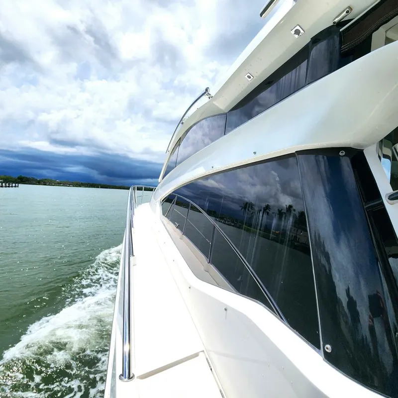 Slide: The Image of Galeon 430 HTC 2018 - 12
