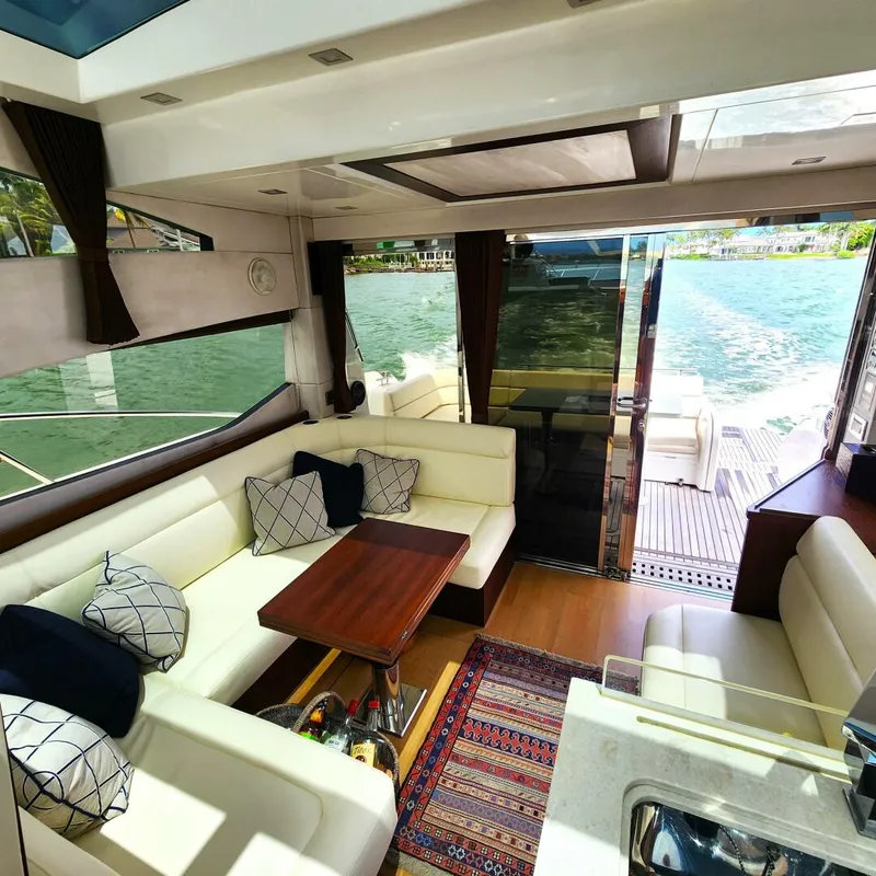 Slide: The Image of Galeon 430 HTC 2018 - 17