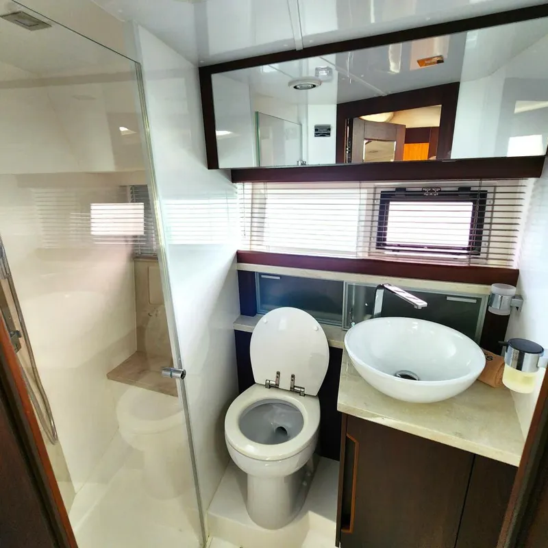 Slide: The Image of Galeon 430 HTC 2018 - 29