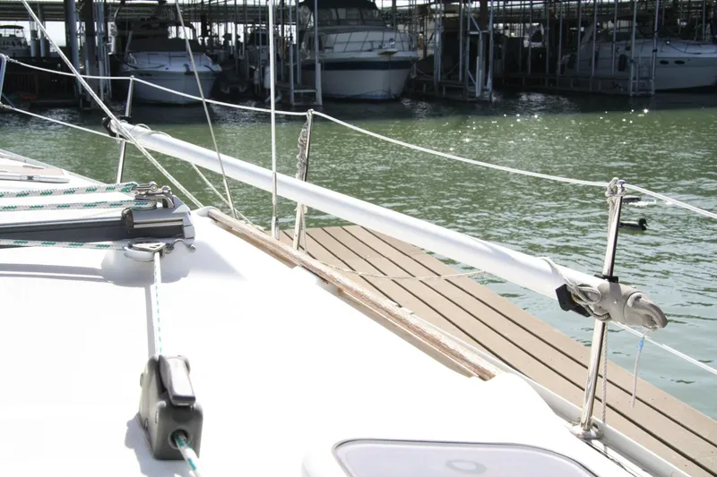 Slide: The Image of Beneteau 2006 - 22