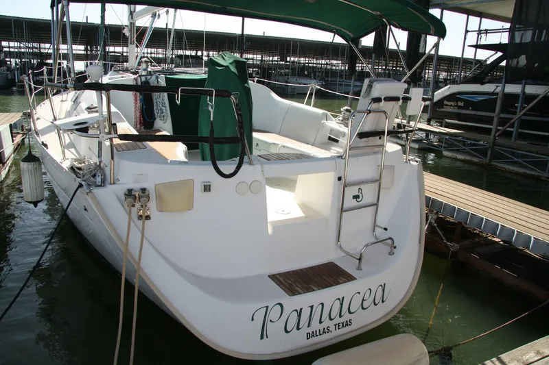 Slide: The Image of Beneteau 2006 - 7