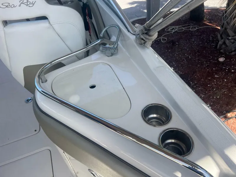 Slide: The Image of Sea Ray 240 SUNDECK 2007 - 16