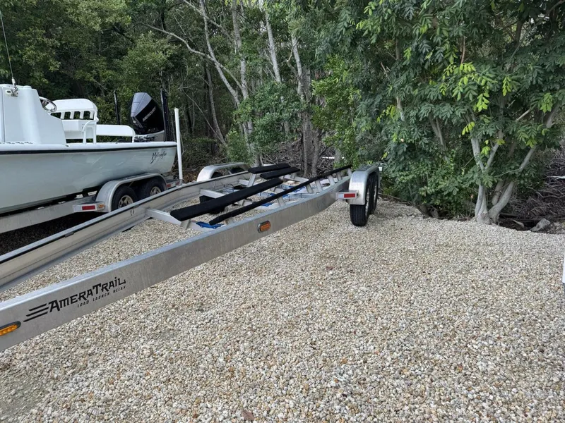 Slide: The Image of Yellowfin 26 Hybrid 2021 - 39
