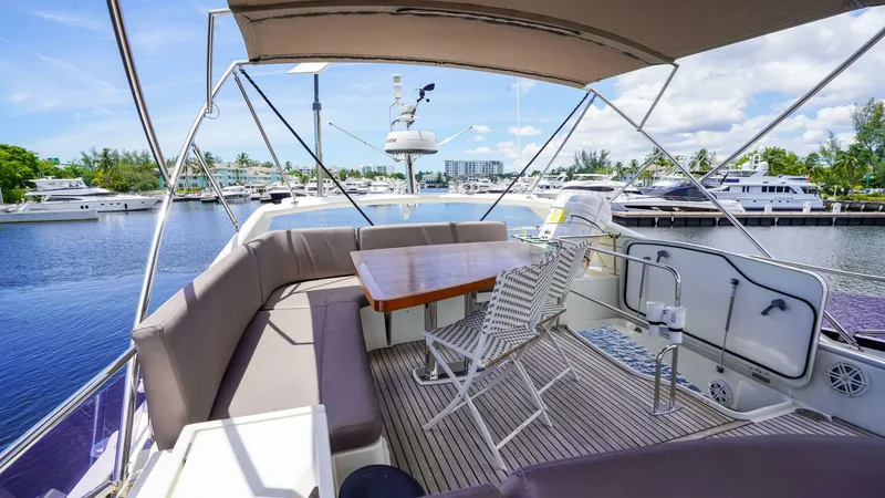 Slide: The Image of Prestige 500 Flybridge 2018 - 26