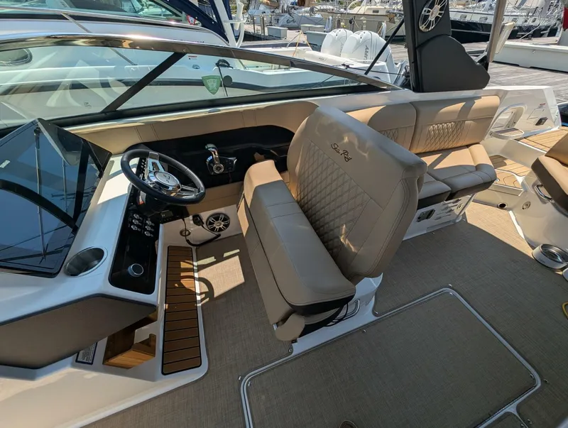 Slide: The Image of Sea Ray 280 SLX 2023 - 23