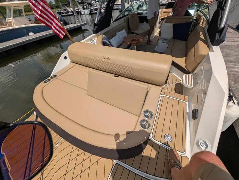 Slide: The Image of Sea Ray 280 SLX 2023 - 8