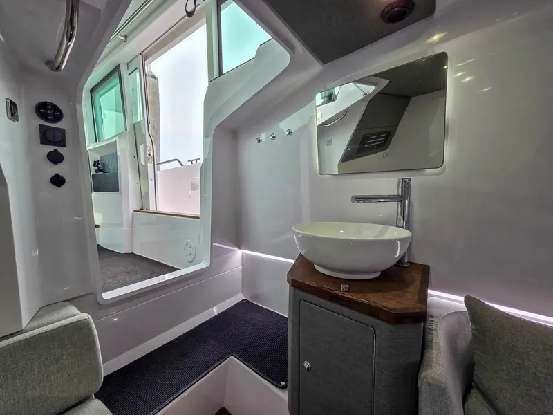 Slide: The Image of Axopar 37 XC Cross Cabin 2021 - 14