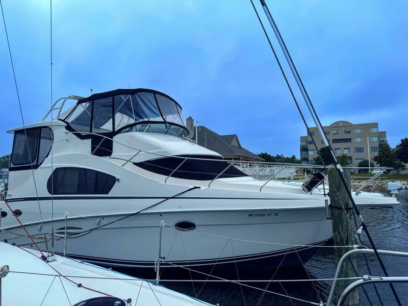 The Image of Silverton 35 Motor Yacht 2005 - 0
