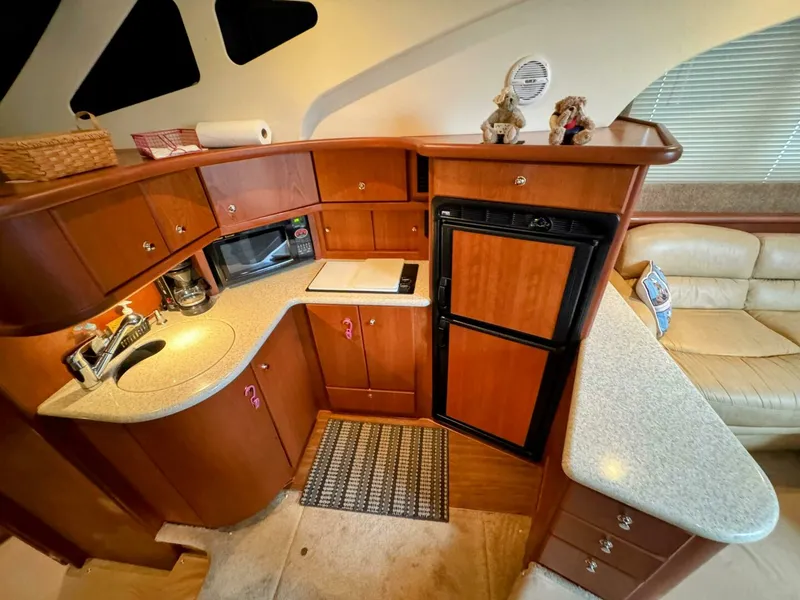 Slide: The Image of Silverton 35 Motor Yacht 2005 - 29