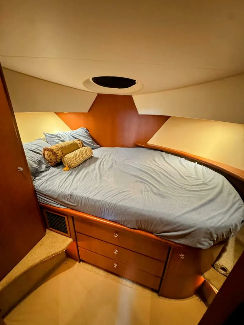 Slide: The Image of Silverton 35 Motor Yacht 2005 - 34