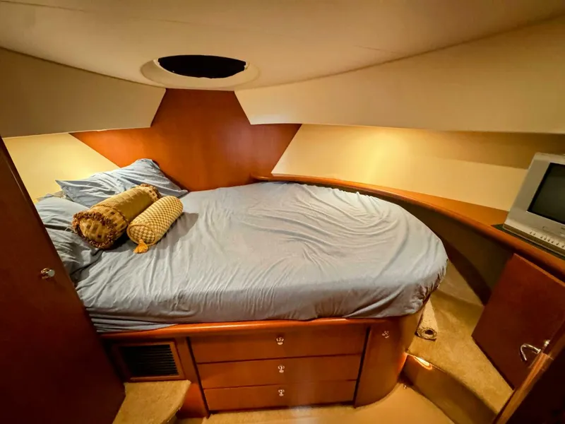 Slide: The Image of Silverton 35 Motor Yacht 2005 - 35