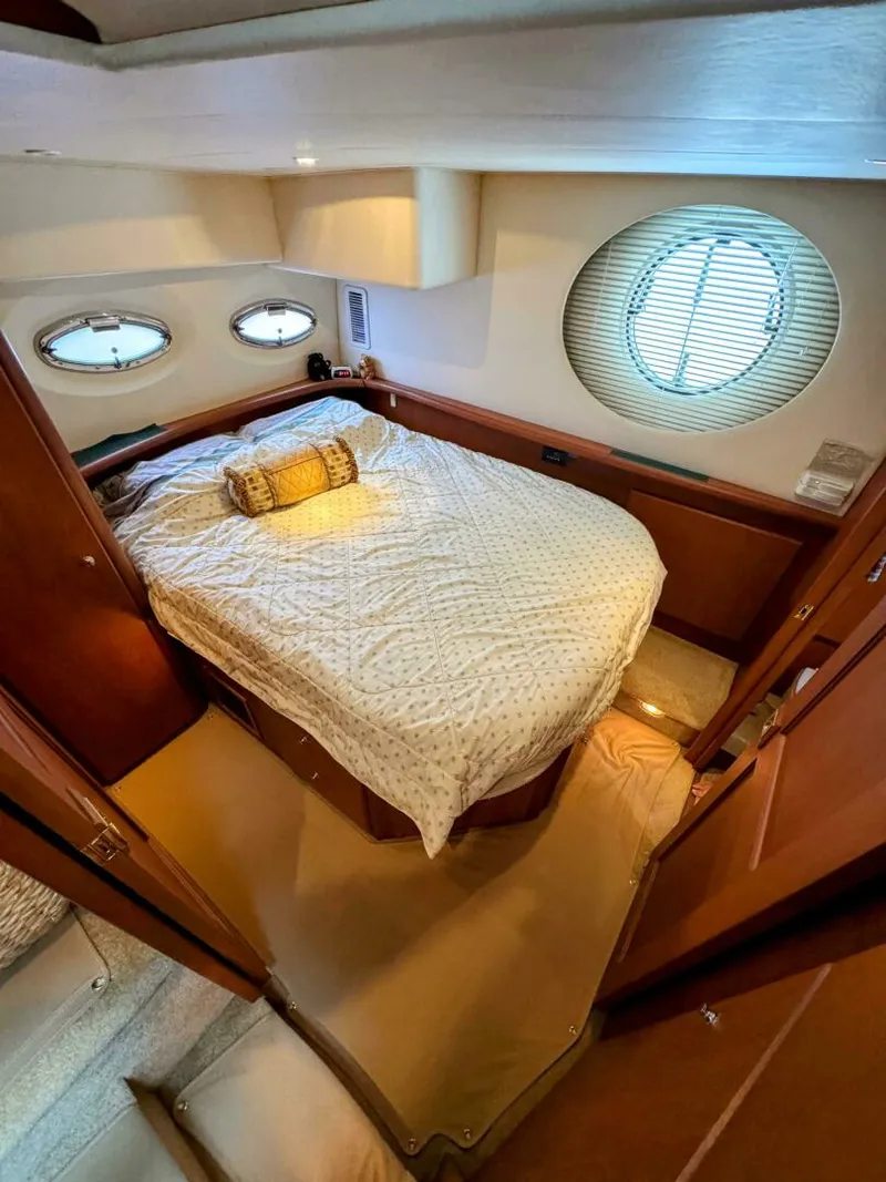 Slide: The Image of Silverton 35 Motor Yacht 2005 - 40