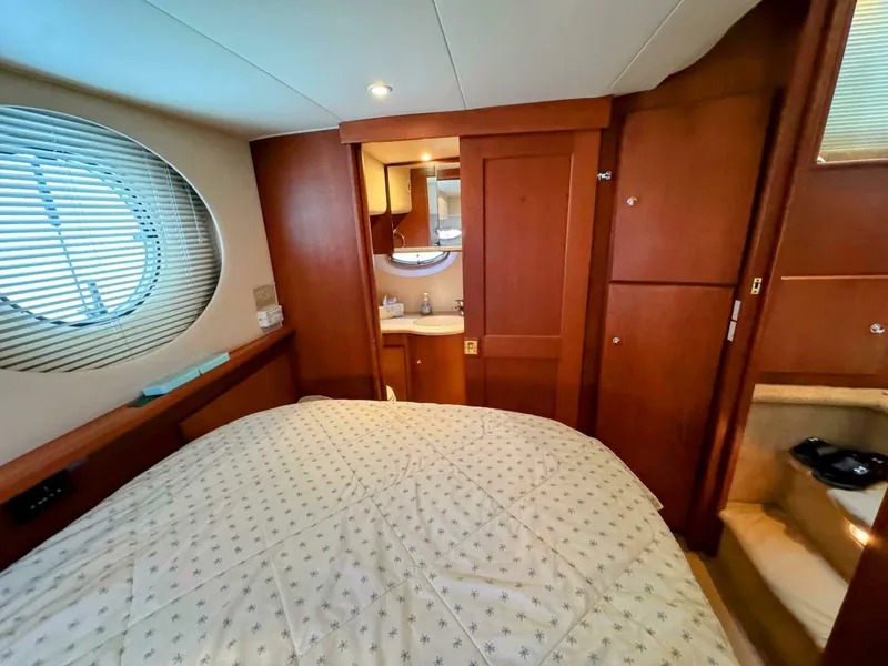 Slide: The Image of Silverton 35 Motor Yacht 2005 - 42