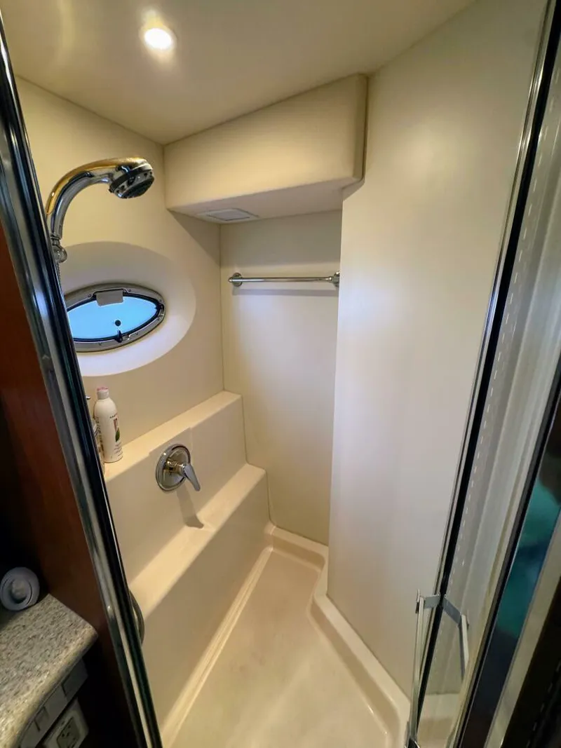 Slide: The Image of Silverton 35 Motor Yacht 2005 - 44
