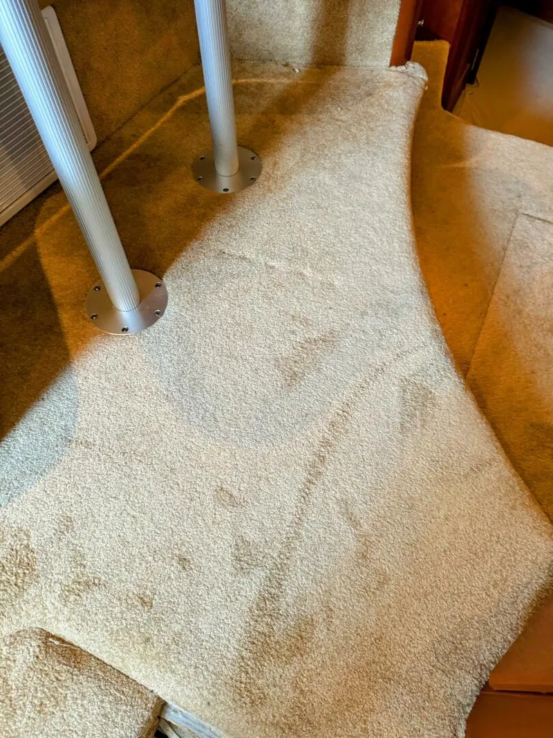 Slide: The Image of Silverton 35 Motor Yacht 2005 - 58