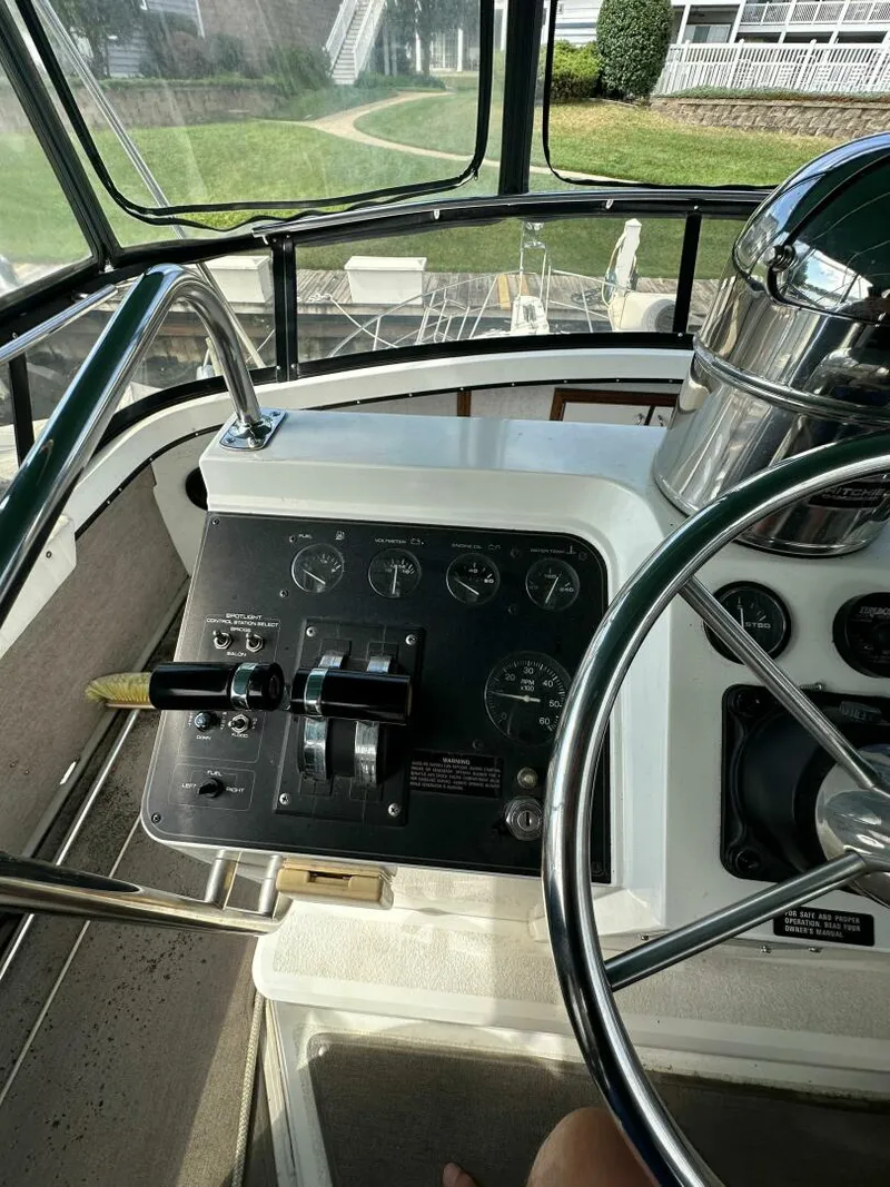 Slide: The Image of Carver Yachts 3807 Aft Cabin 1991 - 13