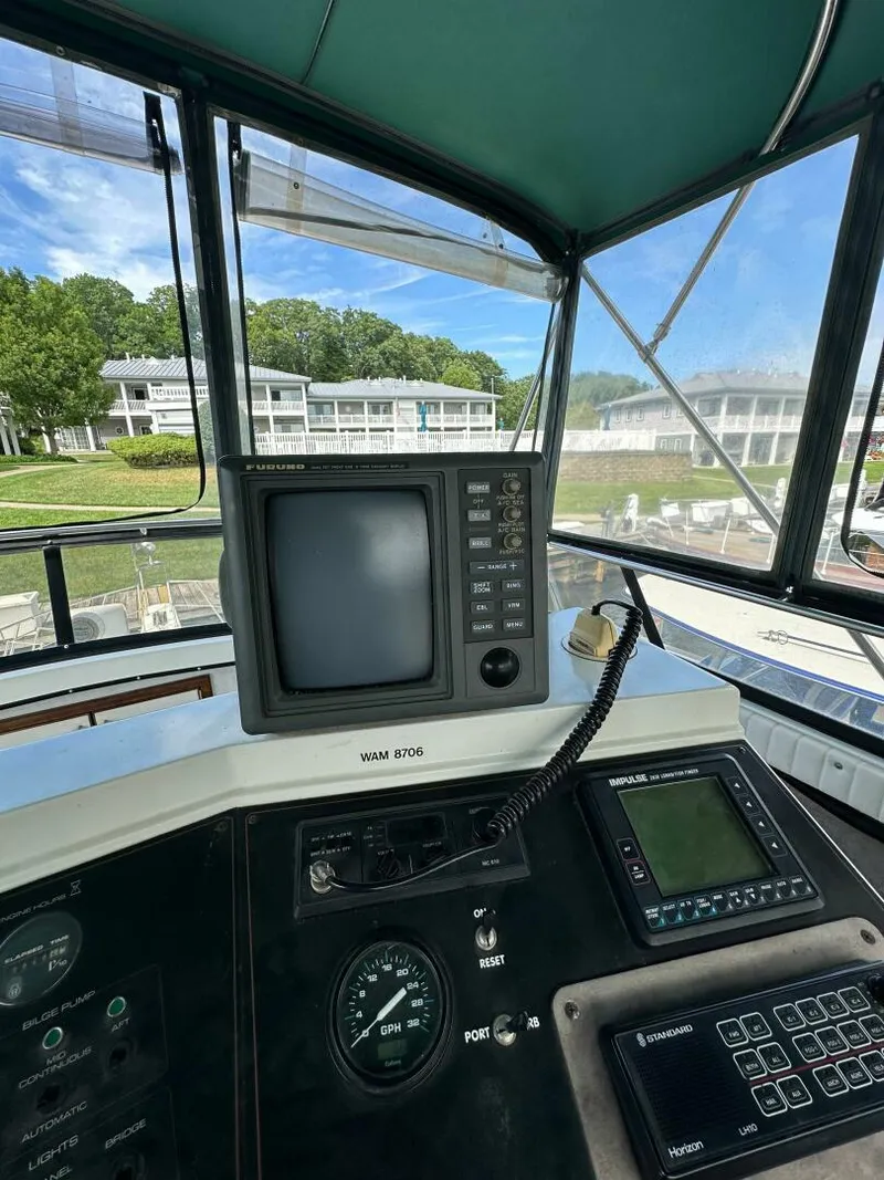 Slide: The Image of Carver Yachts 3807 Aft Cabin 1991 - 15