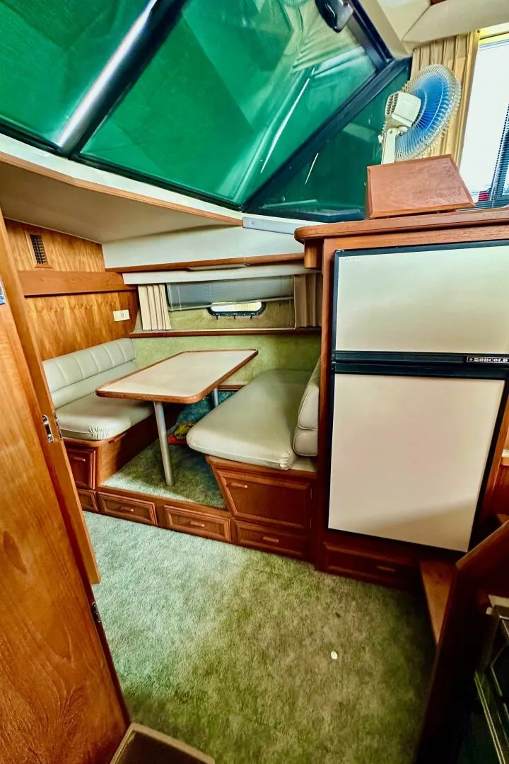 Slide: The Image of Carver Yachts 3807 Aft Cabin 1991 - 24