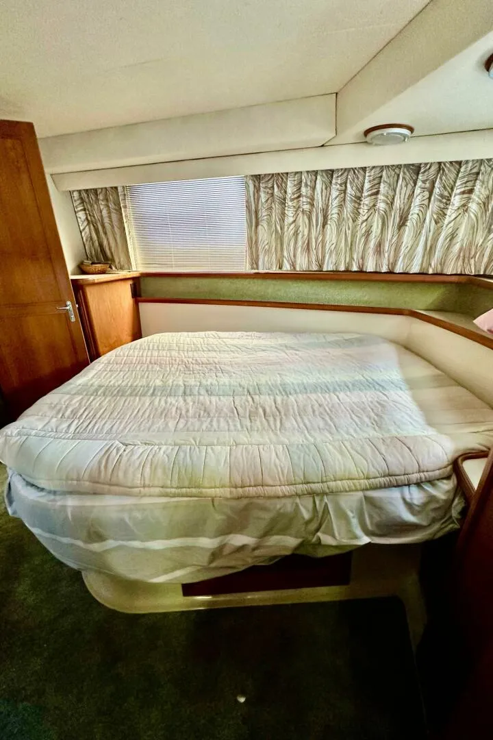 Slide: The Image of Carver Yachts 3807 Aft Cabin 1991 - 30