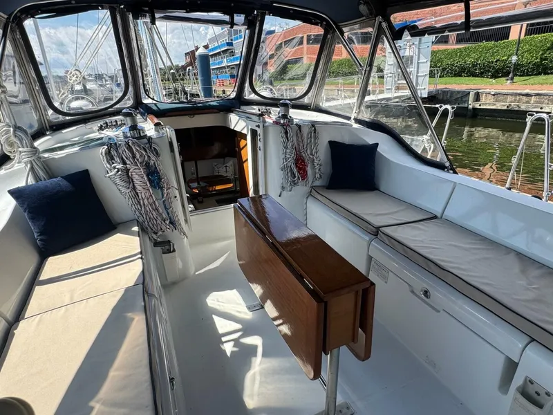 Slide: The Image of Beneteau 473 2005 - 11